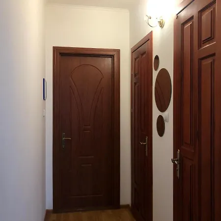Авіа Apartment Uzhhorod Exterior photo