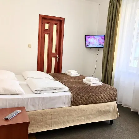 Авіа Apartment Uzhhorod Exterior photo