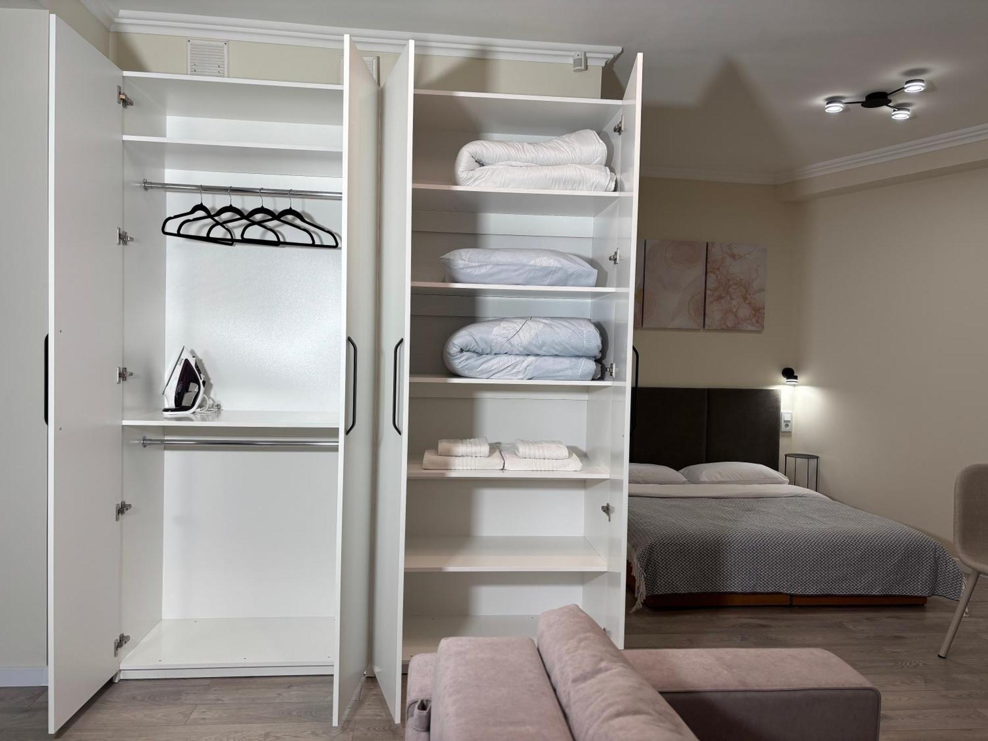 авіа Apartment